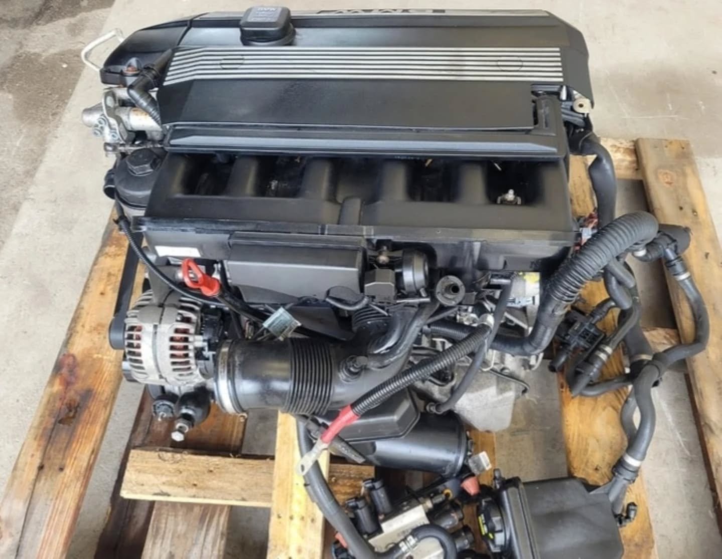 2004-2005 BMW 525i E61 Engine Swap Kit