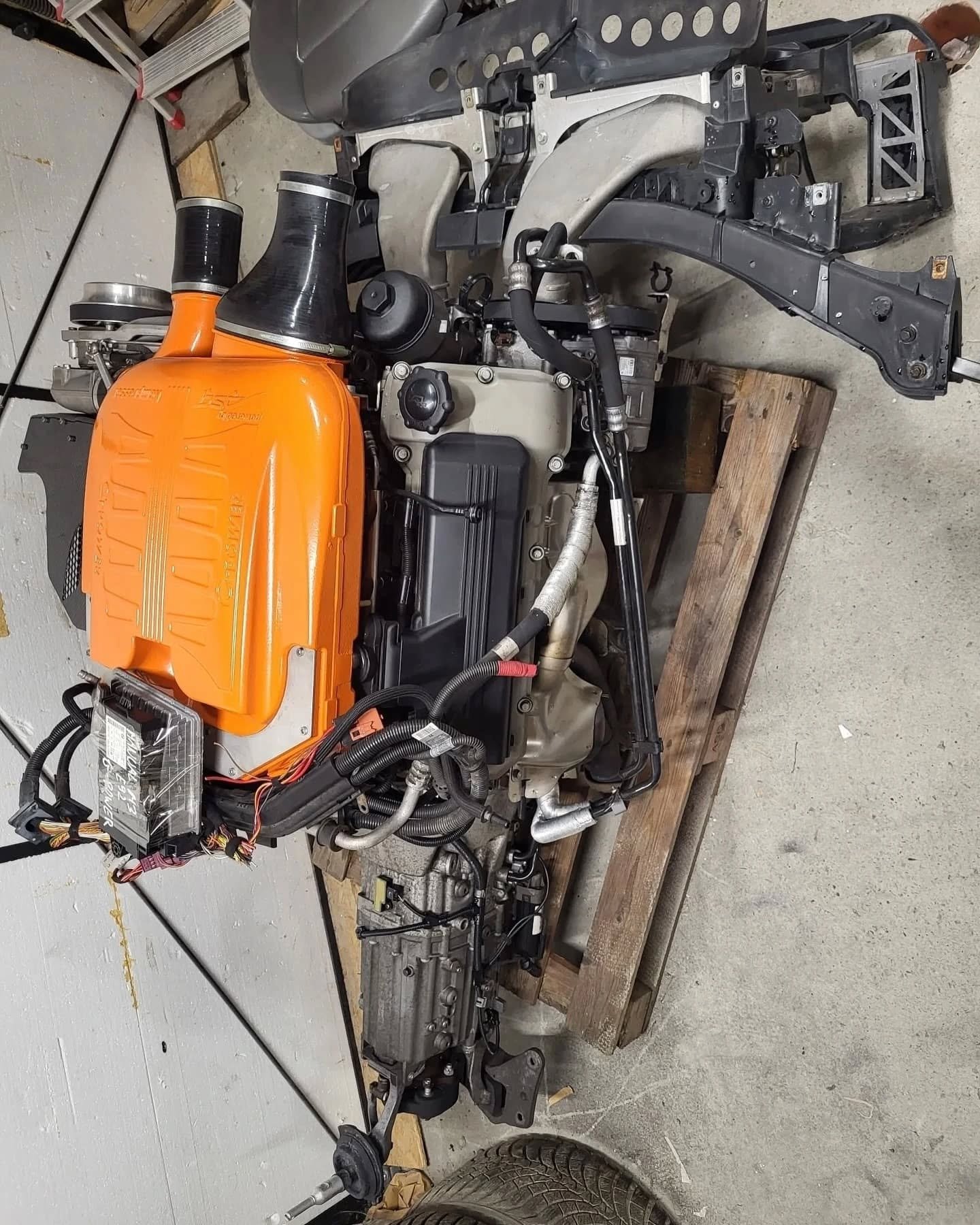 Complete BMW M3 E90 / E92 / E93 S65B40A V8 4.0 Engine