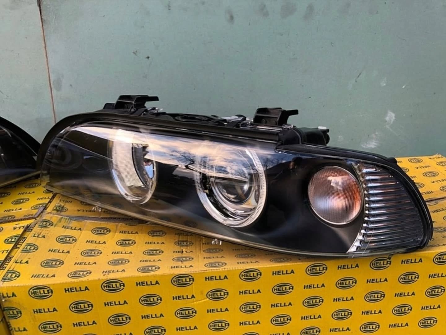 Hella BMW E39 Headlights - Image 6