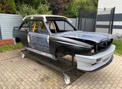 BMW E30 316 Stripped-Down Base Bodywork