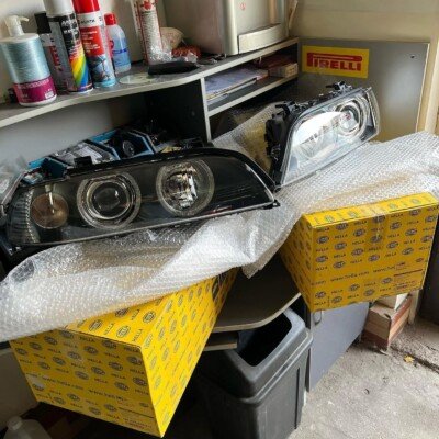 HELLA BMW E39 Headlights