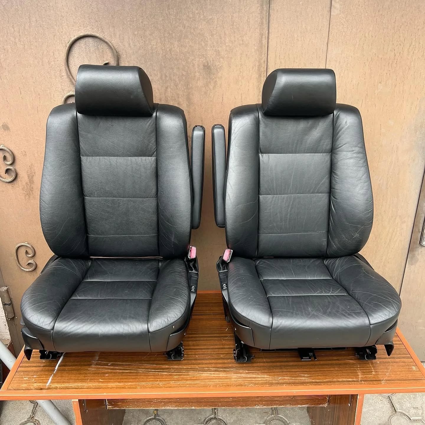 BMW E34/E32 Front Seats