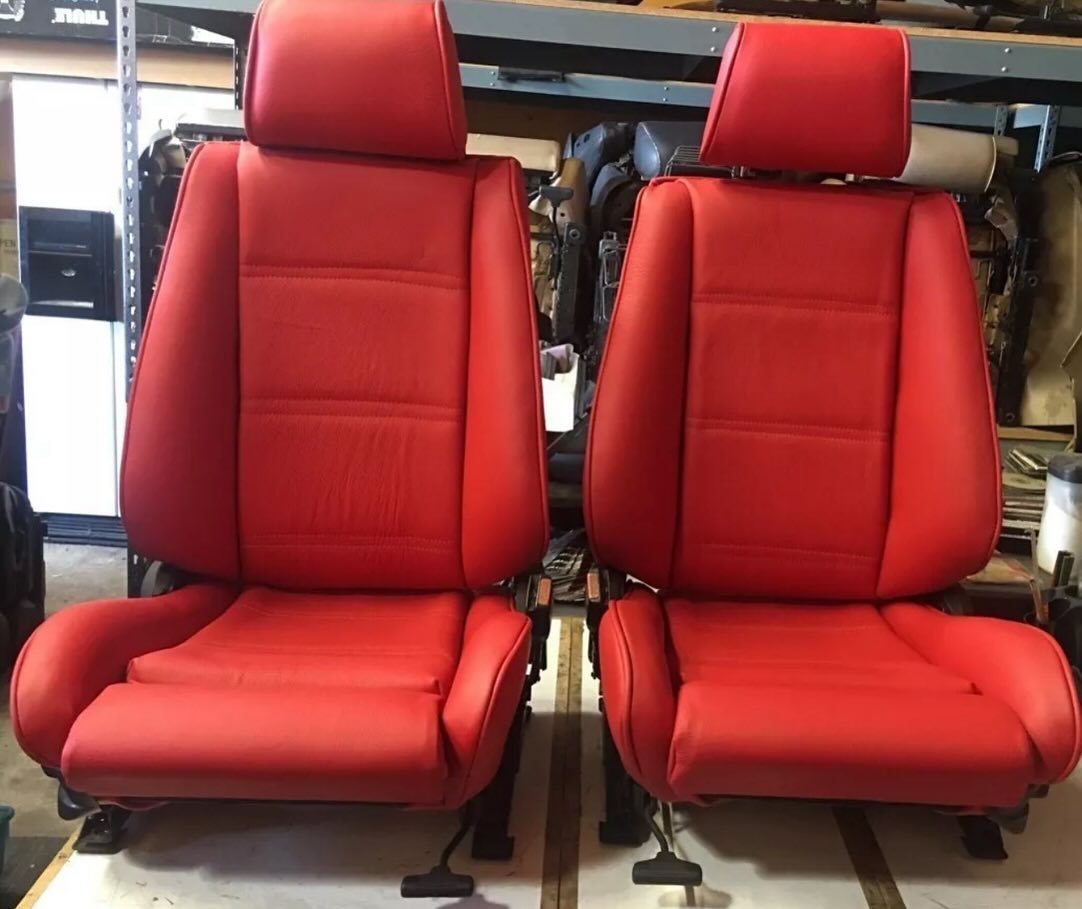 BMW E30 325 / 318 Convertible Seat Kit