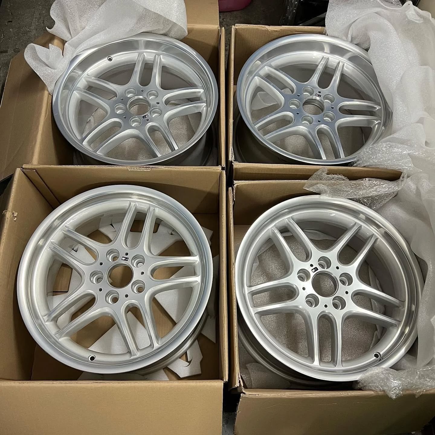 BMW 37 Style Wheels