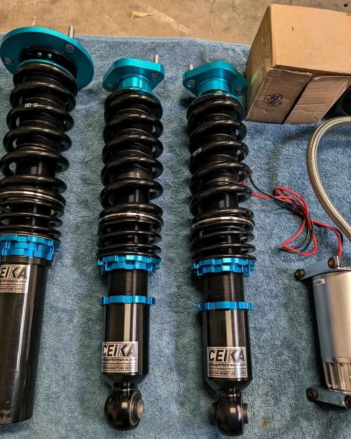 E30 Coilovers with Air Lift