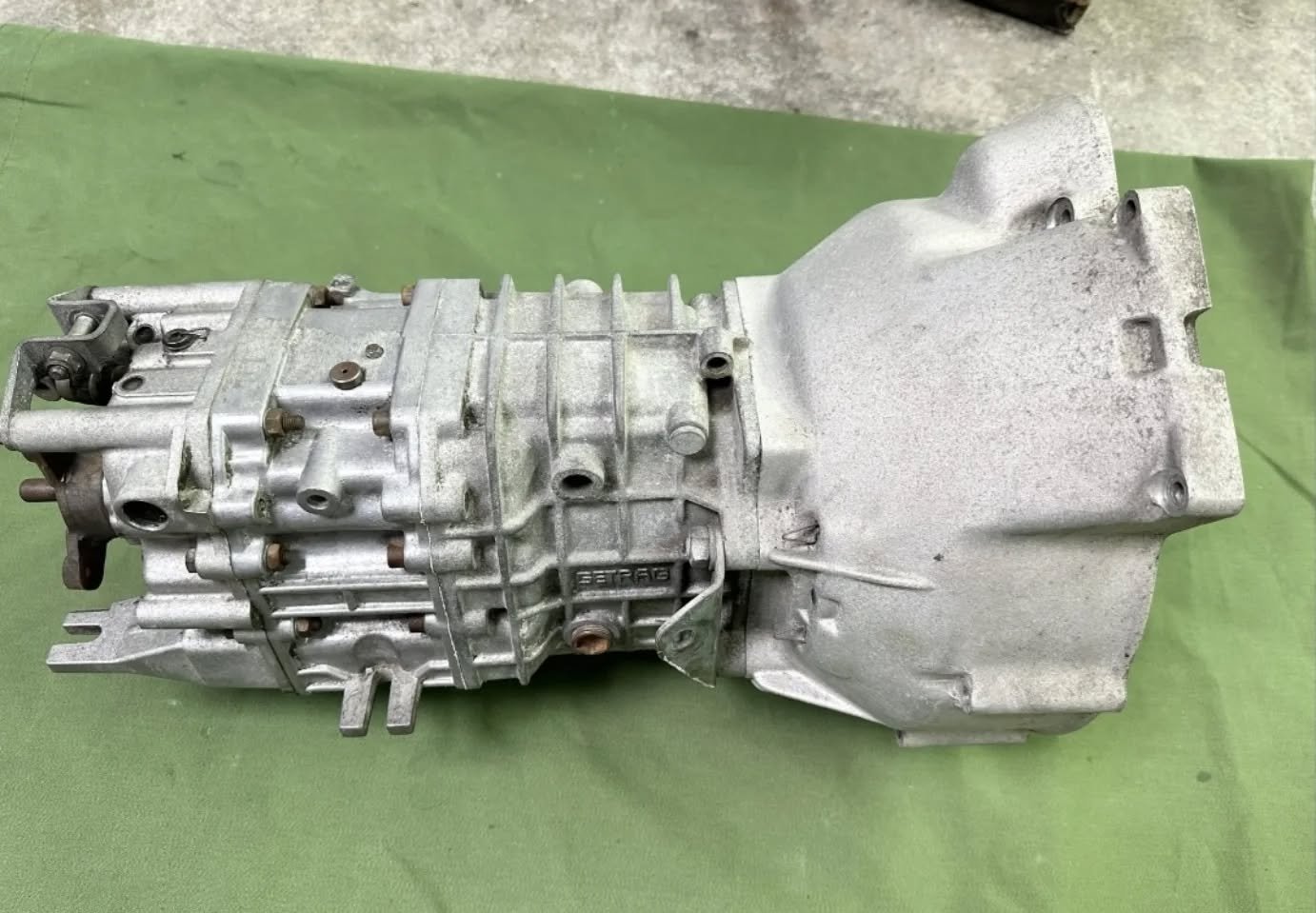Getrag 265/5 Dogleg Five-Speed Manual Gearbox for BMW