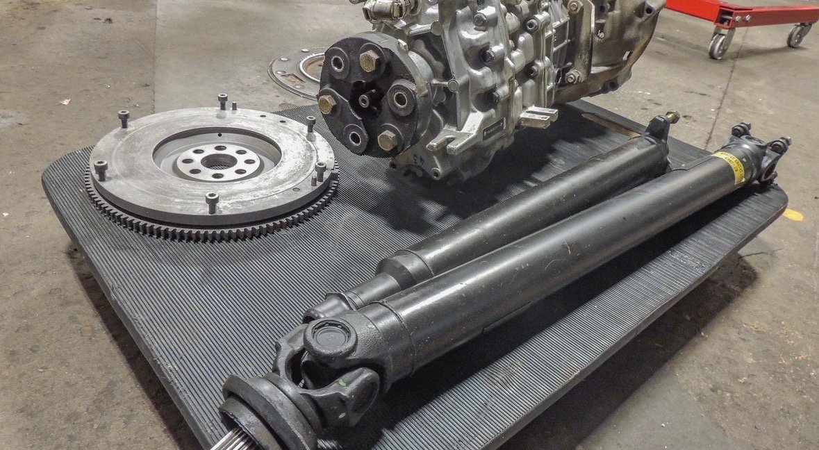 1988 BMW M3 Engine and Gearbox - Image 12