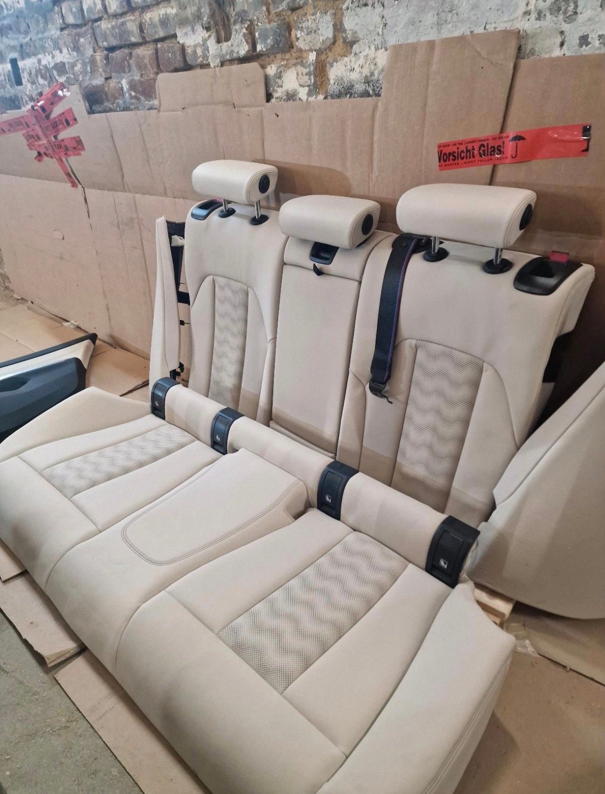 BMW M3 G80 G81 Carbon Bucket Seats – Interior - Image 7